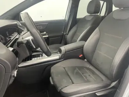 Photo 14 Mercedes GLA  250 e Hybrid EQ 8G-DCT