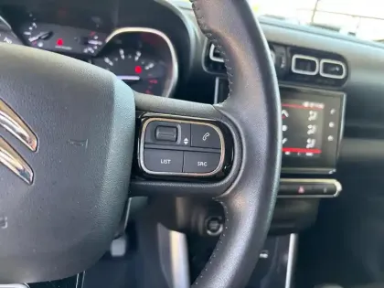 Photo 15 Citroën C3 Aircross  PureTech 110 S&S BVM6