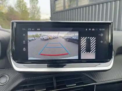 Photo 18 Peugeot 2008  Electrique 54 kWh 156 ch