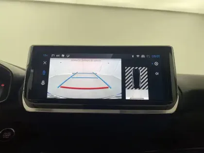 Photo 31 Peugeot 208  Hybrid 100 e-DCS6