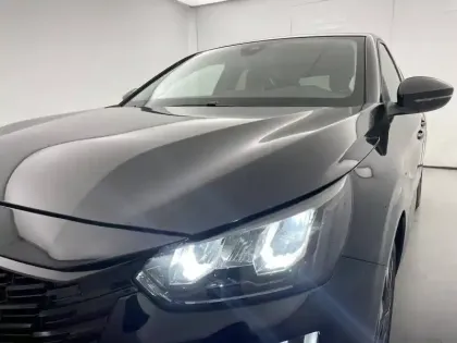 Photo 23 Peugeot 208  Hybrid 100 e-DCS6