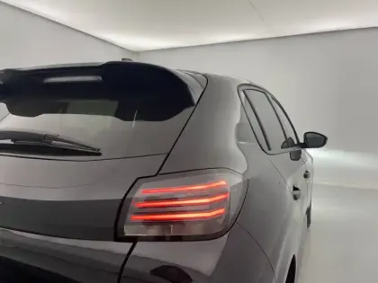 Photo 30 Peugeot 208  Hybrid 100 e-DCS6