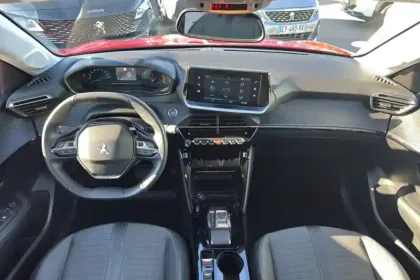 Photo 17 Peugeot 208  Electrique 50 kWh 136ch