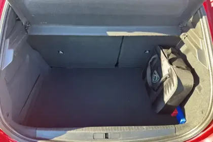 Photo 12 Peugeot 208  Electrique 50 kWh 136ch