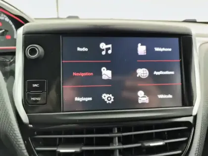 Photo 7 Peugeot 2008  1.2 PureTech 110ch S&S BVM5