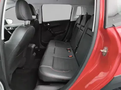 Photo 9 Peugeot 2008  1.2 PureTech 110ch S&S BVM5