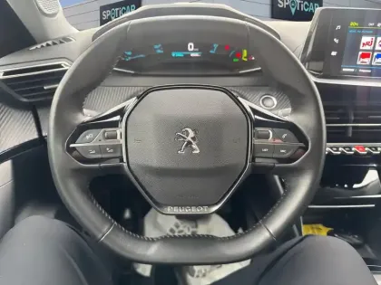 Photo 41 Peugeot 2008  Moteur électrique 136 ch