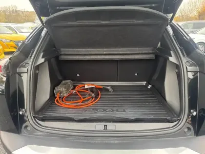 Photo 34 Peugeot 2008  Moteur électrique 136 ch