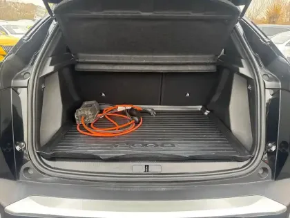 Photo 52 Peugeot 2008  Moteur électrique 136 ch