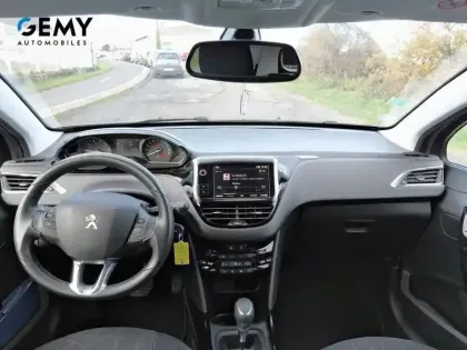 Photo 7 Peugeot 2008  PureTech 110ch S&S EAT6