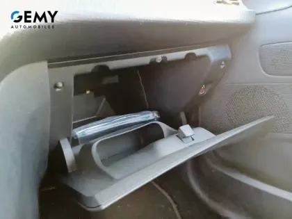 Photo 20 Peugeot 2008  PureTech 130ch S&S BVM6