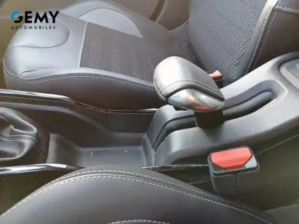 Photo 19 Peugeot 2008  PureTech 130ch S&S BVM6