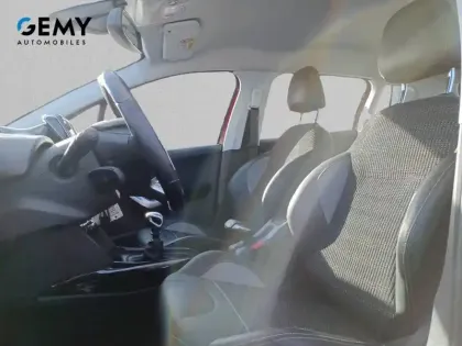 Photo 8 Peugeot 2008  PureTech 130ch S&S BVM6