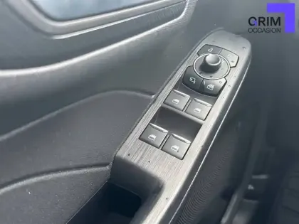 Photo 18 Ford Kuga  2.5 Duratec 190 ch FlexiFuel FHEV E85 Powershift