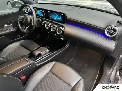 Photo 12 Mercedes Classe A  250 e 8G-DCT