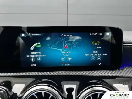 Photo 13 Mercedes Classe A  250 e 8G-DCT