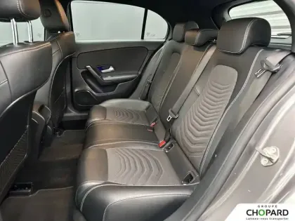 Photo 17 Mercedes Classe A  250 e 8G-DCT