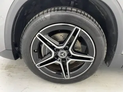 Photo 17 Mercedes GLA  250 e 8G-DCT