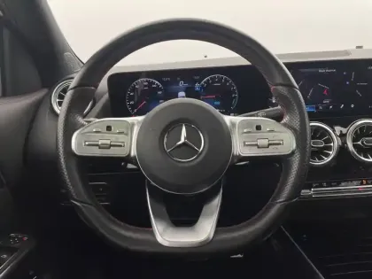 Photo 22 Mercedes GLA  250 e 8G-DCT