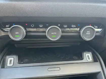 Photo 11 Citroën C4  PureTech 155 S&S EAT8