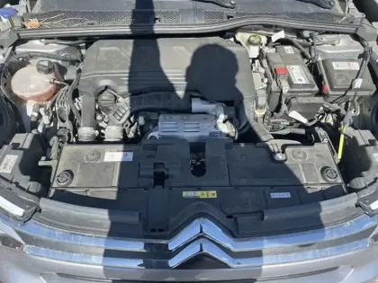 Photo 22 Citroën C4  PureTech 155 S&S EAT8