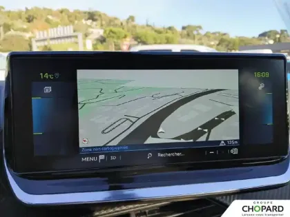 Photo 13 Peugeot 208  Electrique 50 kWh 136ch