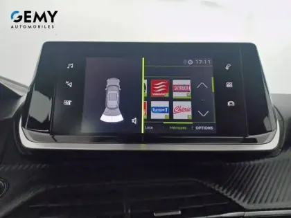 Photo 8 Peugeot 2008  PureTech 130 S&S EAT8