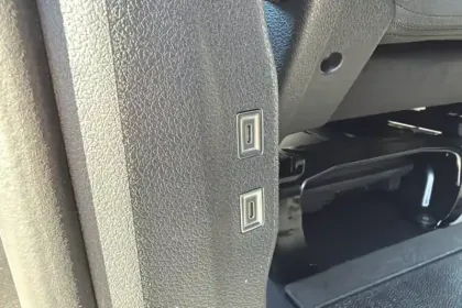 Photo 21 Peugeot Expert  CA FIXE M BLUEHDI 180 S&S EAT8