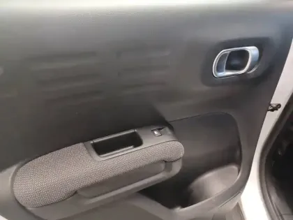 Photo 26 Citroën C3 Aircross  PureTech 110 S&S EAT6