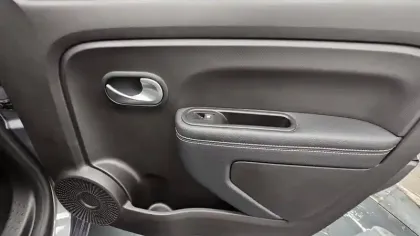 Photo 22 Renault Twingo  III SCe 65