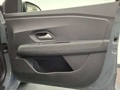 Photo 22 Dacia Sandero  TCe 90 GSR2