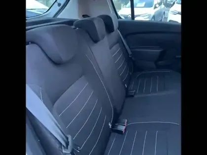 Photo 8 Dacia Sandero  Blue dCi 95