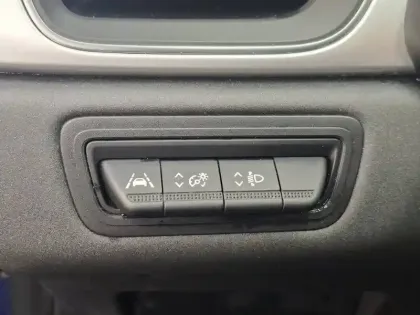 Photo 34 Renault Captur  TCe 100