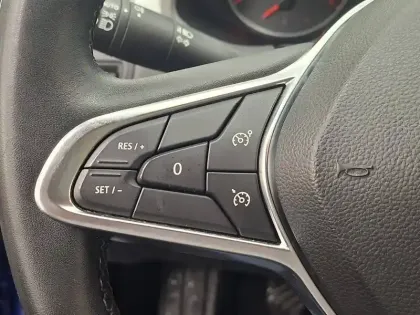 Photo 35 Renault Captur  TCe 100