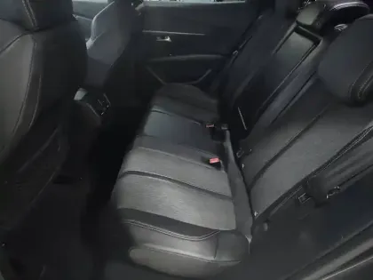 Photo 16 Peugeot 3008  1.2 Puretech 130ch S&S BVM6