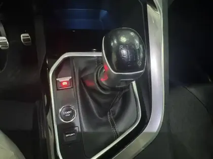 Photo 33 Peugeot 3008  1.2 Puretech 130ch S&S BVM6