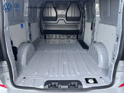 Photo 22 Volkswagen Transporter  VAN L1H1 2.0 TDI 170 BVA8 4MOTION