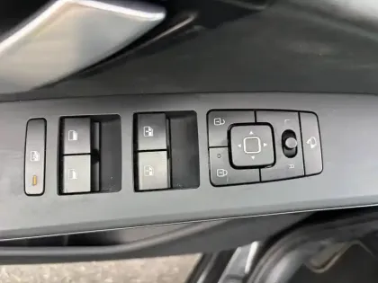 Photo 17 Kia Niro  1.6 GDi 183 ch PHEV DCT6