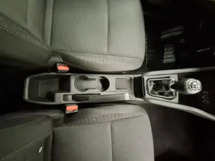 Photo 21 Renault Clio  SOCIETE BLUE DCI 100 - 21N