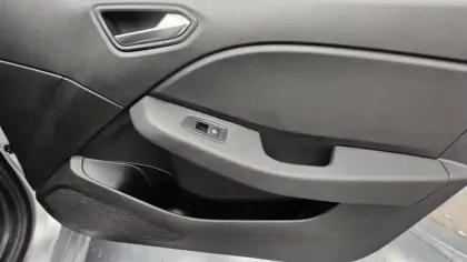 Photo 21 Renault Clio  SCe 65