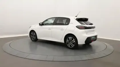 Photo 29 Peugeot 208  PureTech 100 S&S BVM6