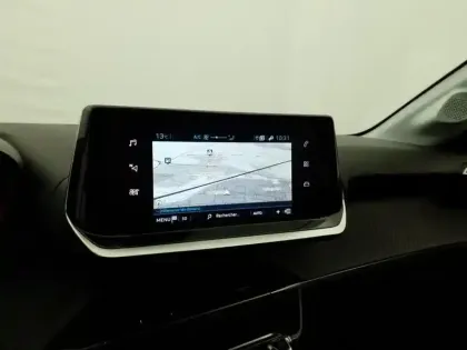 Photo 21 Peugeot 208  PureTech 100 S&S BVM6