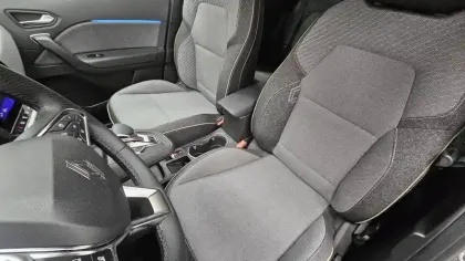 Photo 27 Renault Symbioz  E-Tech full hybrid 145