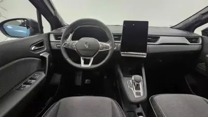 Photo 25 Renault Symbioz  E-Tech full hybrid 145