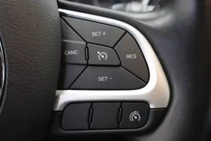 Photo 31 Jeep Compass  1.3 GSE T4 190 ch PHEV AT6 4xe eAWD