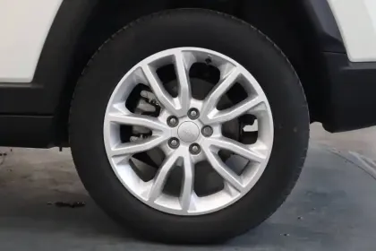 Photo 6 Jeep Compass  1.3 GSE T4 190 ch PHEV AT6 4xe eAWD