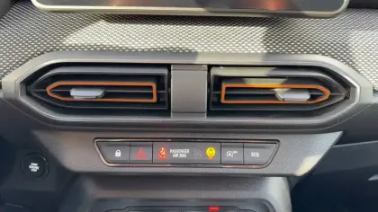 Photo 42 Dacia Sandero  ECO-G 100