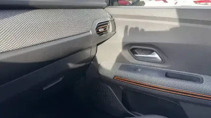 Photo 43 Dacia Sandero  ECO-G 100