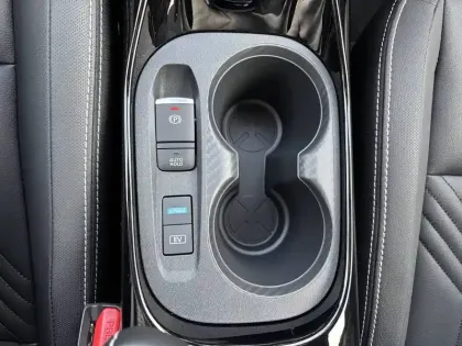 Photo 32 Nissan Juke  HYBRID 143