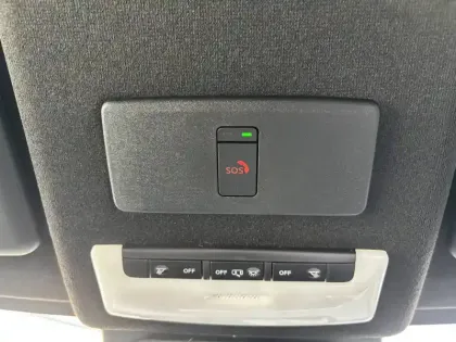 Photo 35 Nissan Juke  HYBRID 143